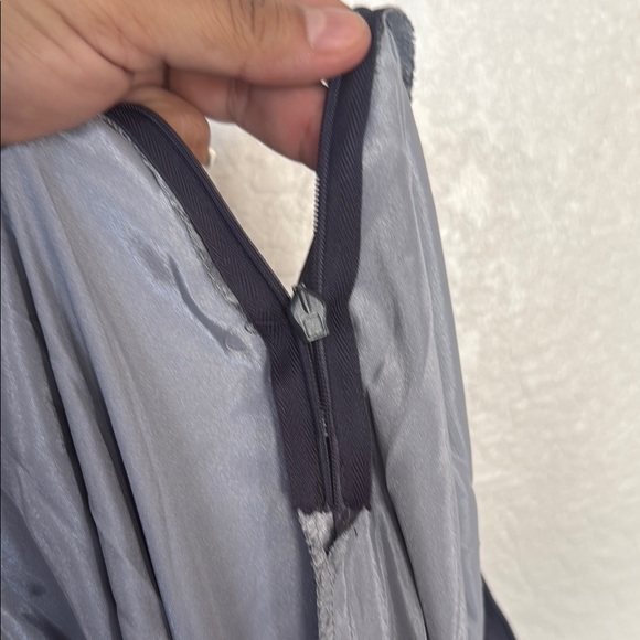 Zum Zum by Niki Livas Elegant Gray Ombre Evening Dress Sz 1/2 - Picture 7 of 7